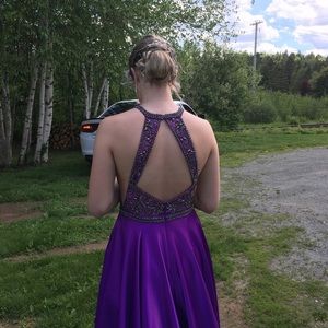prom dress worn once for 2 hours.